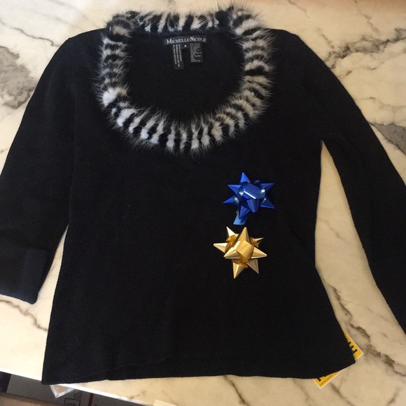 Michelle Nicole Sweaters - 🎅🏼NEW ITEM🤶🏻 Fox Fur Sweater